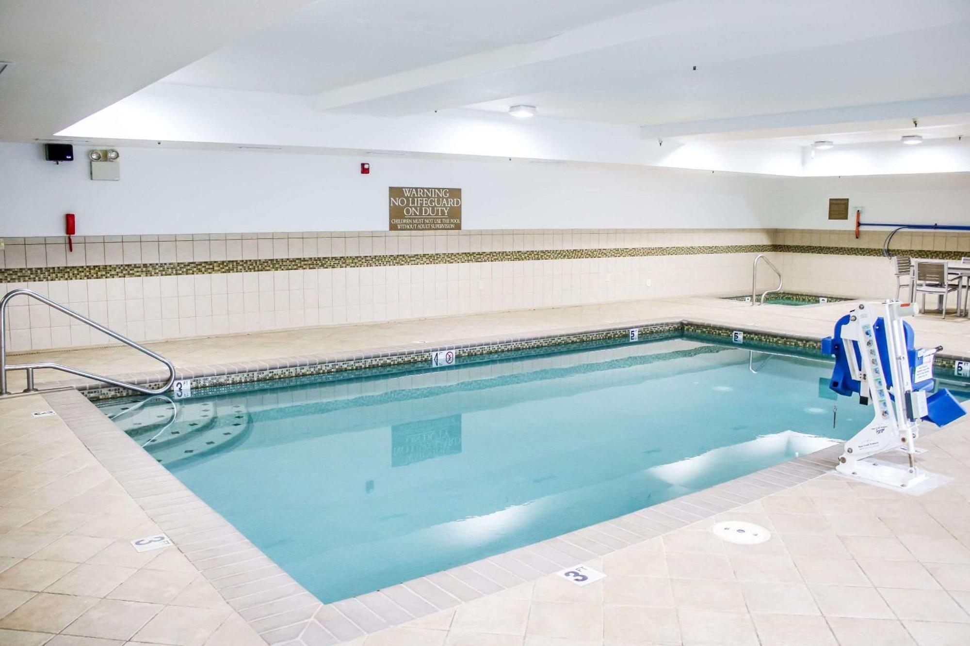 Country Inn & Suites By Radisson, Richmond West At I-64, Va Kültér fotó